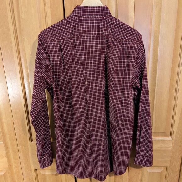 LLBean Slightly Fitted Red Wrinkle-Free Check Shirt Size Medium Tall - Picture 4 of 11